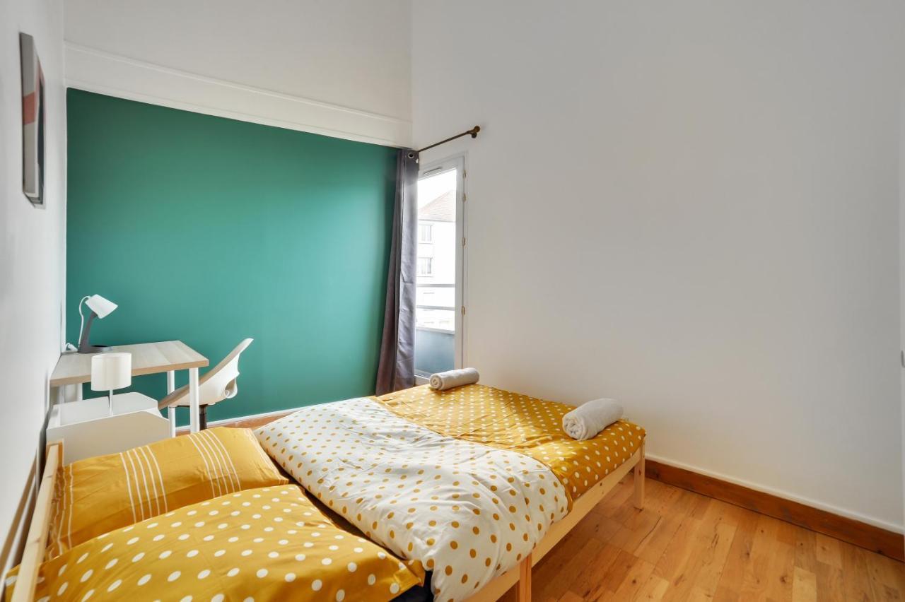 Chic And Spacious Apart With Parking Pierrefitte-sur-Seine Exteriör bild